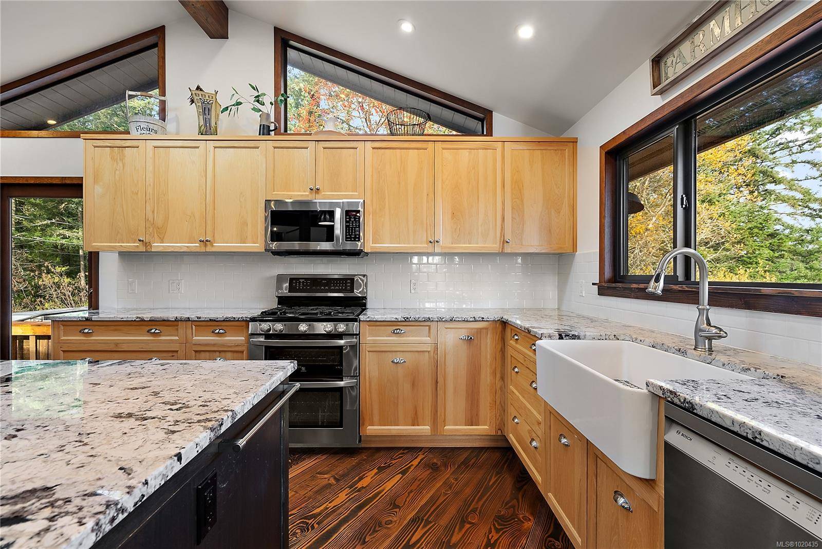 Saanich, BC V9E 1L7,235 Hartland Ave