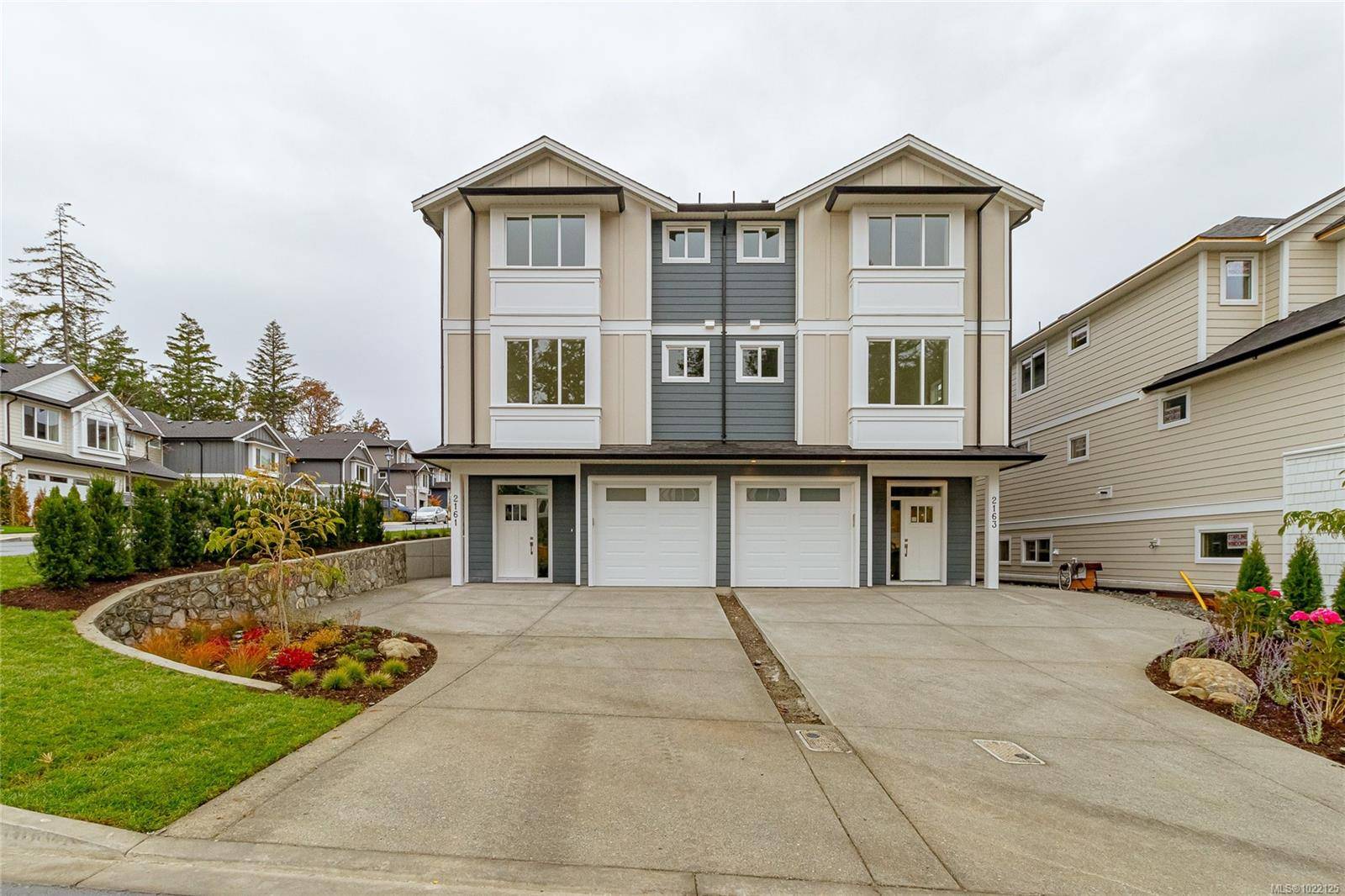 Langford, BC V9C 0S6,2161 Bellflower Dr