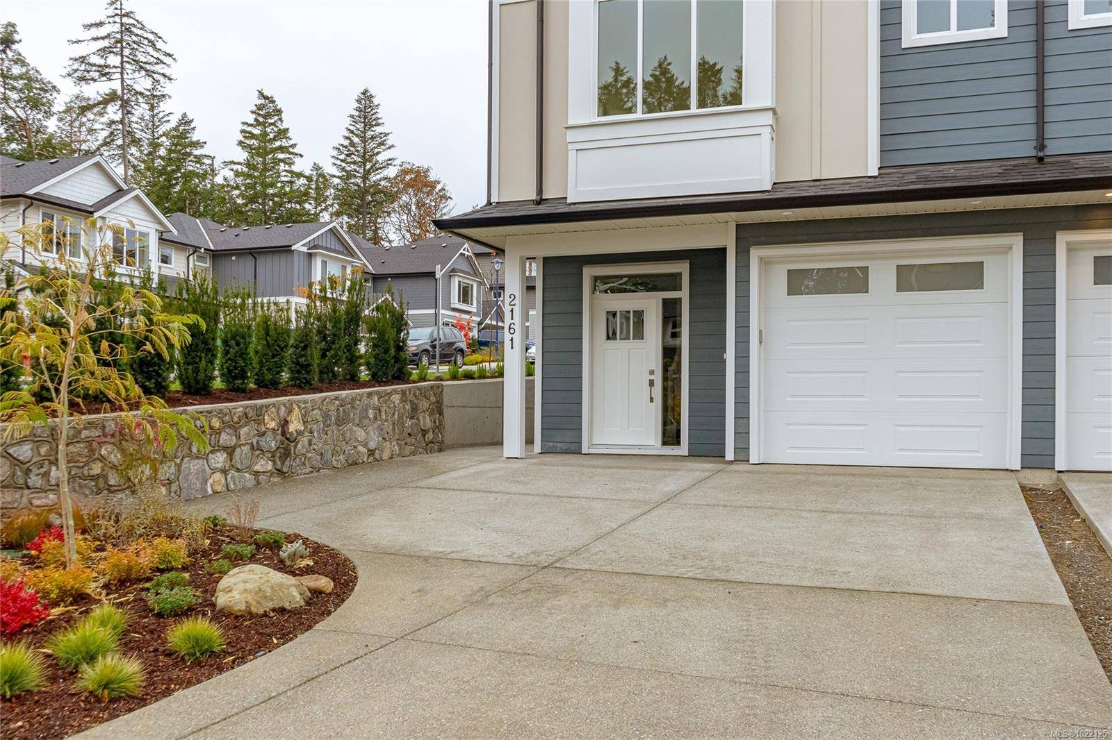 Langford, BC V9C 0S6,2161 Bellflower Dr