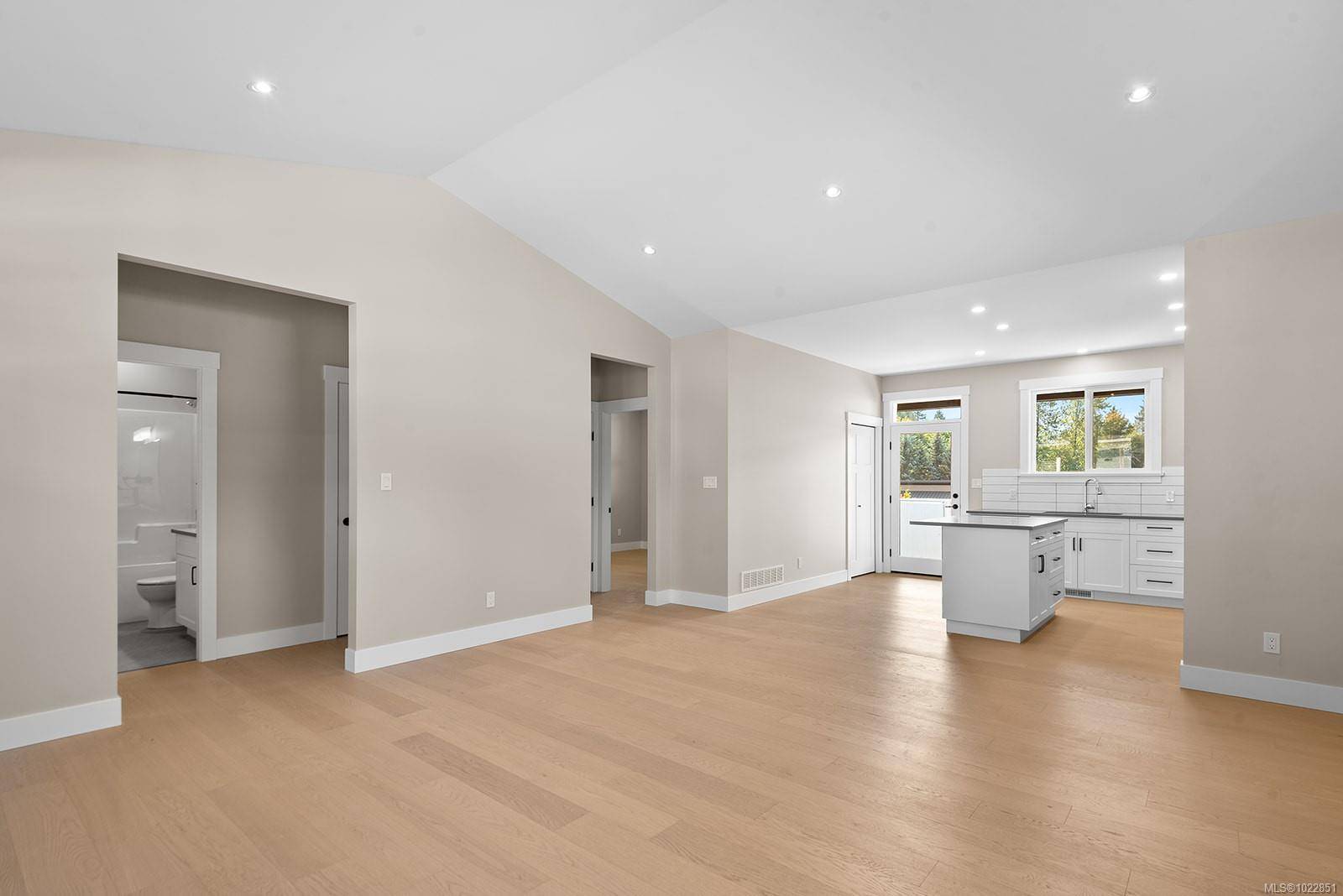 Lake Cowichan, BC V0R 2G0,212 Oak Lane