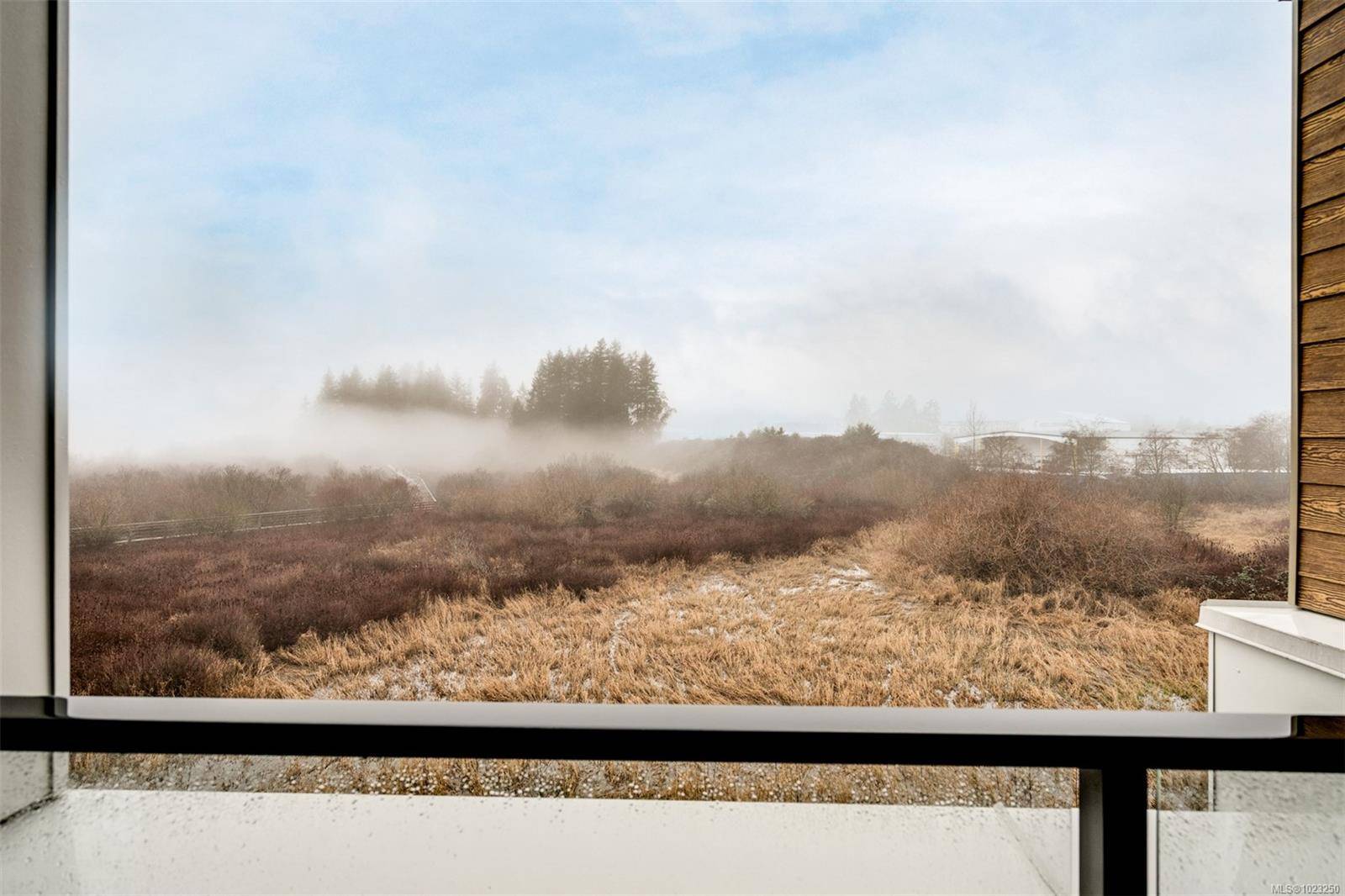 Langford, BC V9B 7B4,1361 Goldstream Ave #211