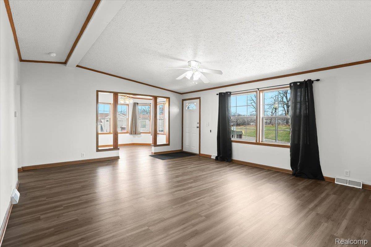 Northville, MI 48167,3502 Midsummer LN