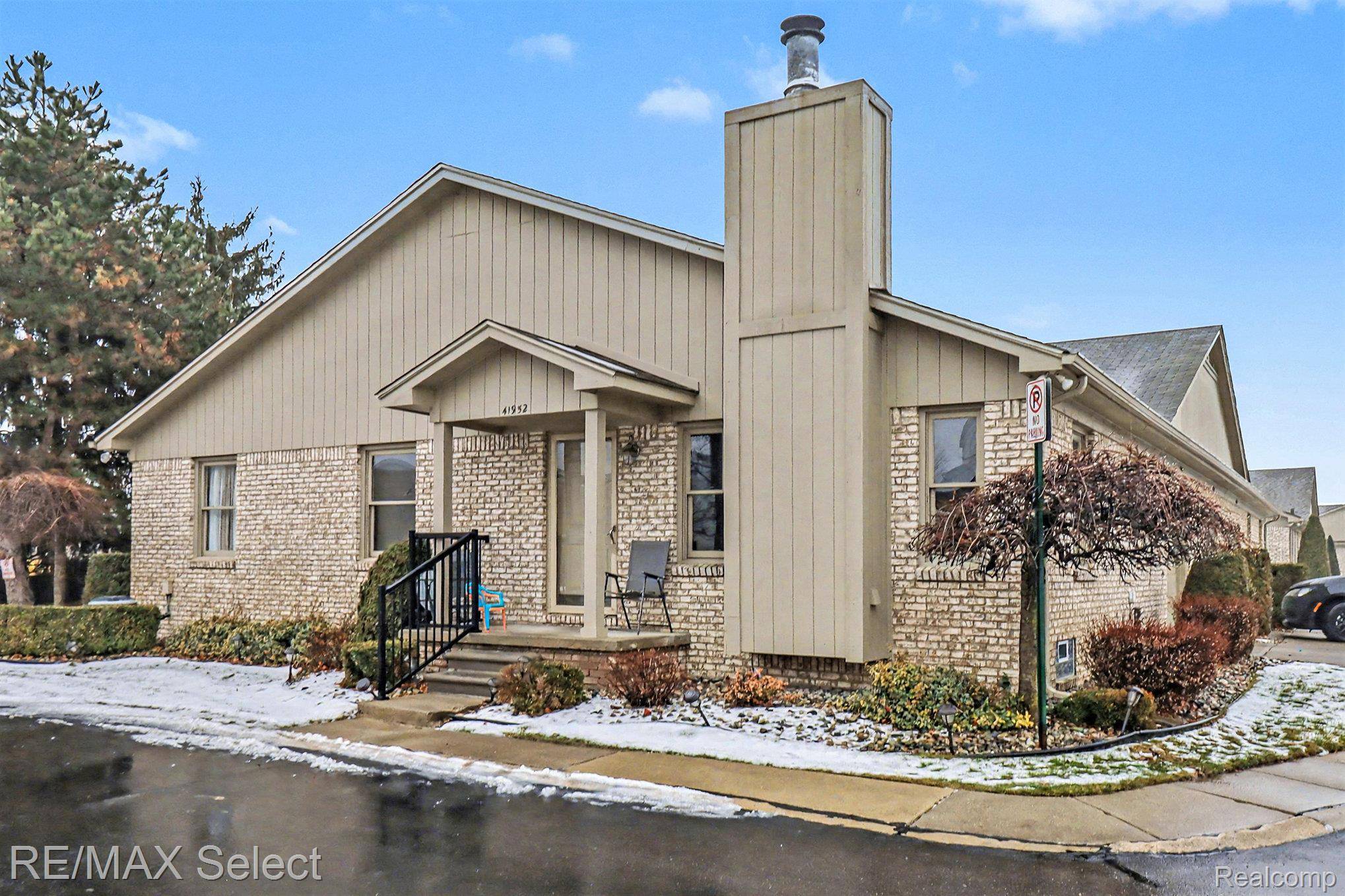 Clinton Township, MI 48038,41952 King Edward CT