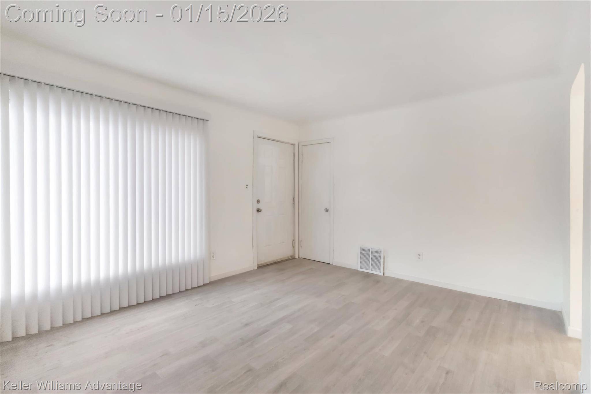 Detroit, MI 48219,19500 Lahser RD