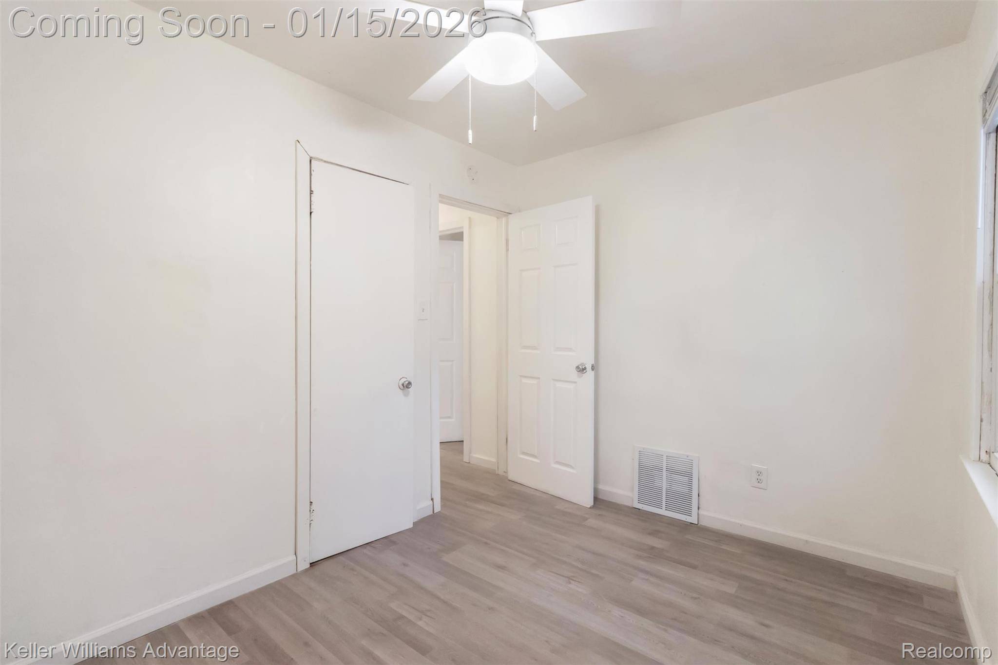 Detroit, MI 48219,19500 Lahser RD