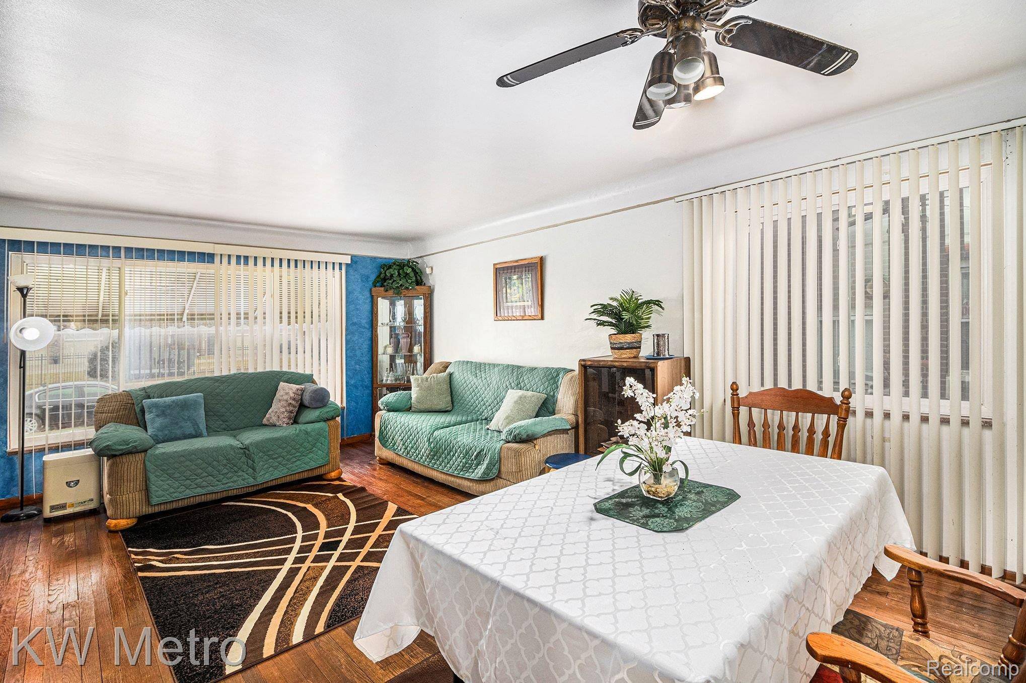 Detroit, MI 48235,17517 Meyers RD