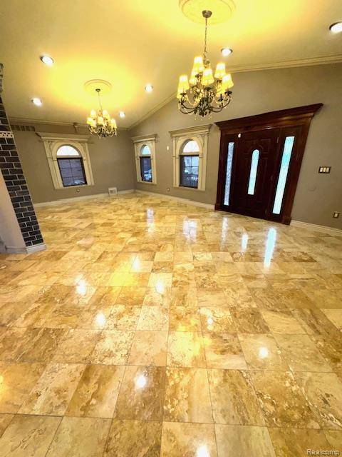 Dearborn Heights, MI 48127,8401 Fenton ST