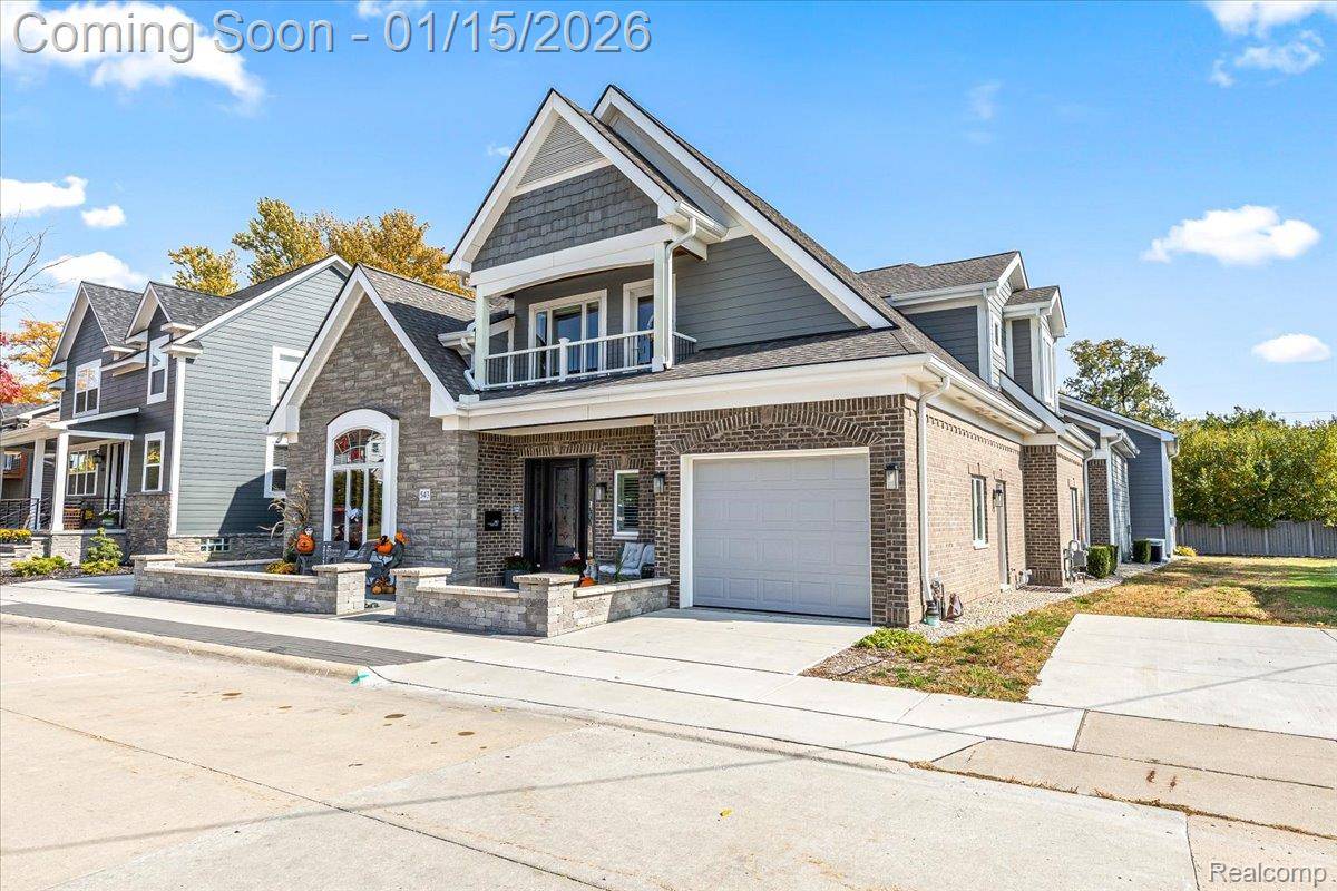 Plymouth, MI 48170,543 Deer ST