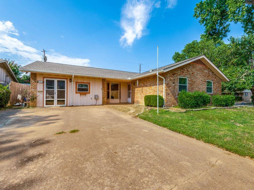 Irving, TX 75060,1901 Cordova Bend