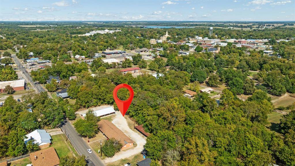 Clarksville, TX 75426,401 S Donoho Street