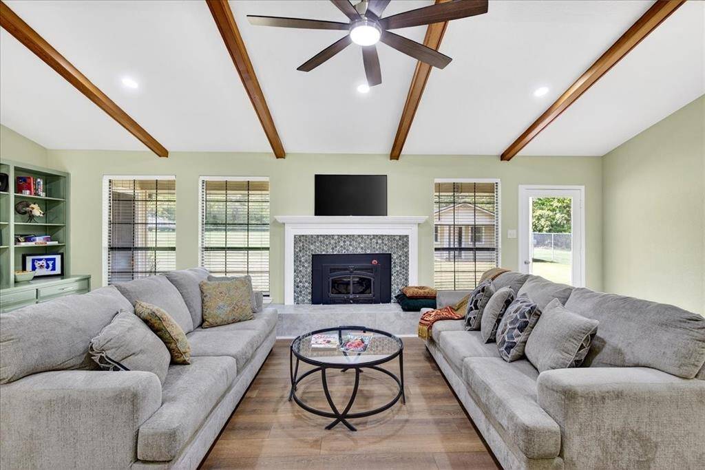 Terrell, TX 75160,8009 Wood Lane