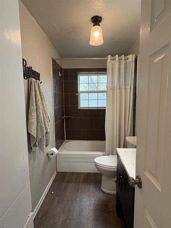 Burleson, TX 76028,712 SW SUNNYBROOK Drive