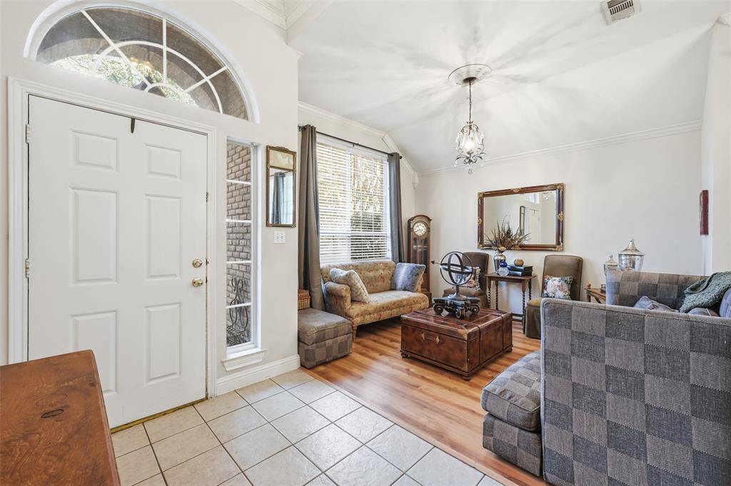 Trophy Club, TX 76262,7 Lake Forest Court