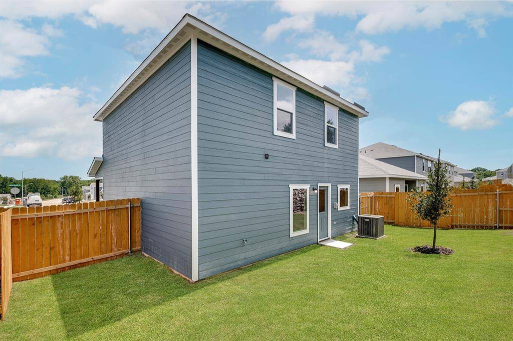 Dallas, TX 75241,6326 Emerald tree Lane