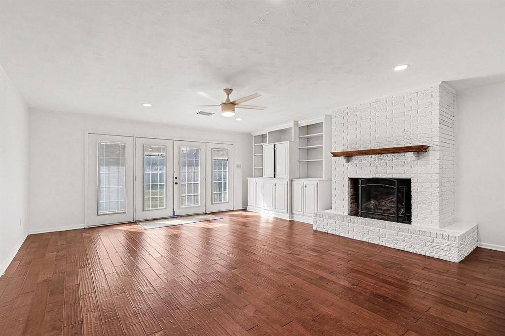 Ennis, TX 75119,1705 Charlottsville Drive