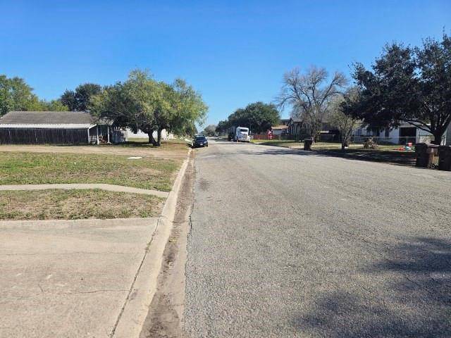 Kingsville, TX 78363,630 E B Avenue