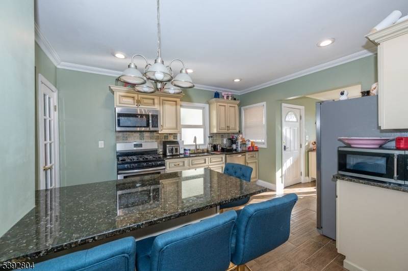 Rahway City, NJ 07065,807 Jaques Ave