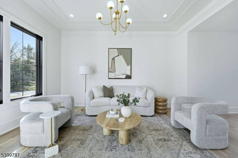 Millburn Twp., NJ 07078,15 Sparta Rd