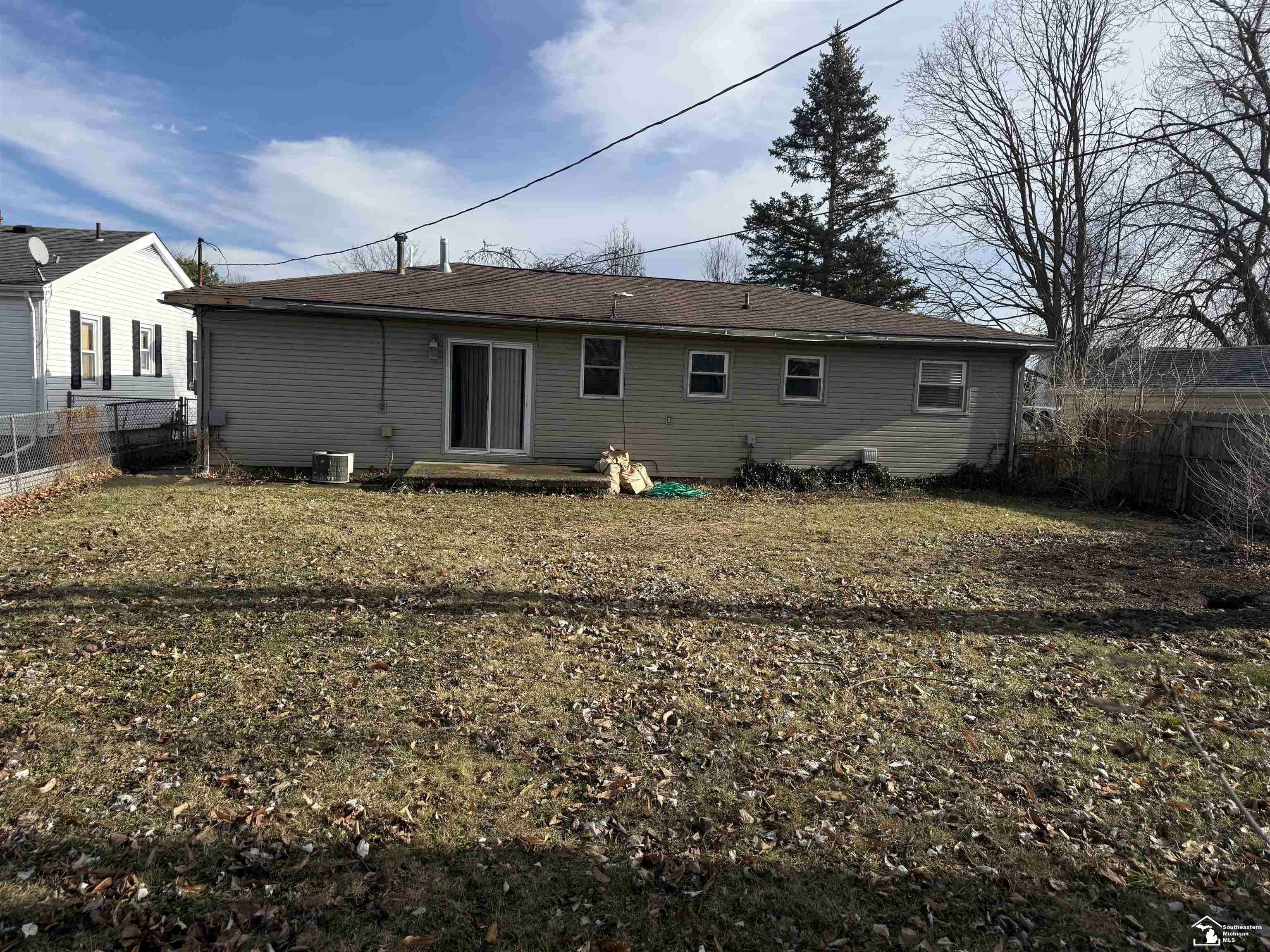 Monroe Center, MI 48161,540 S Concetta