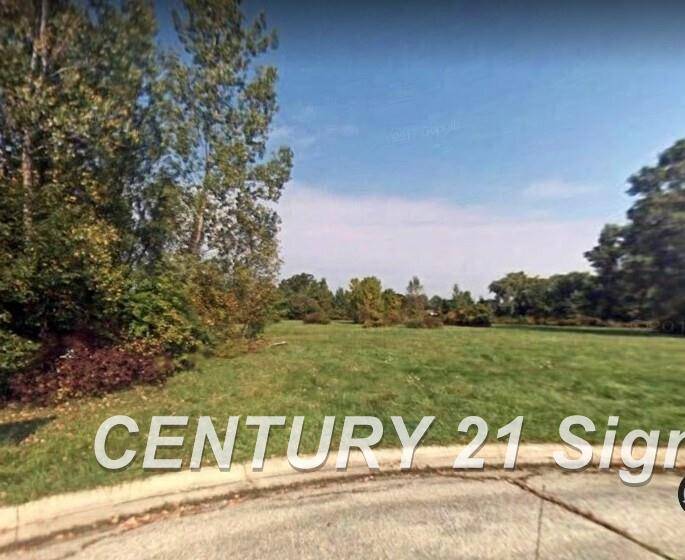 3400 Hallmark CT, Saginaw Twp, MI 48603