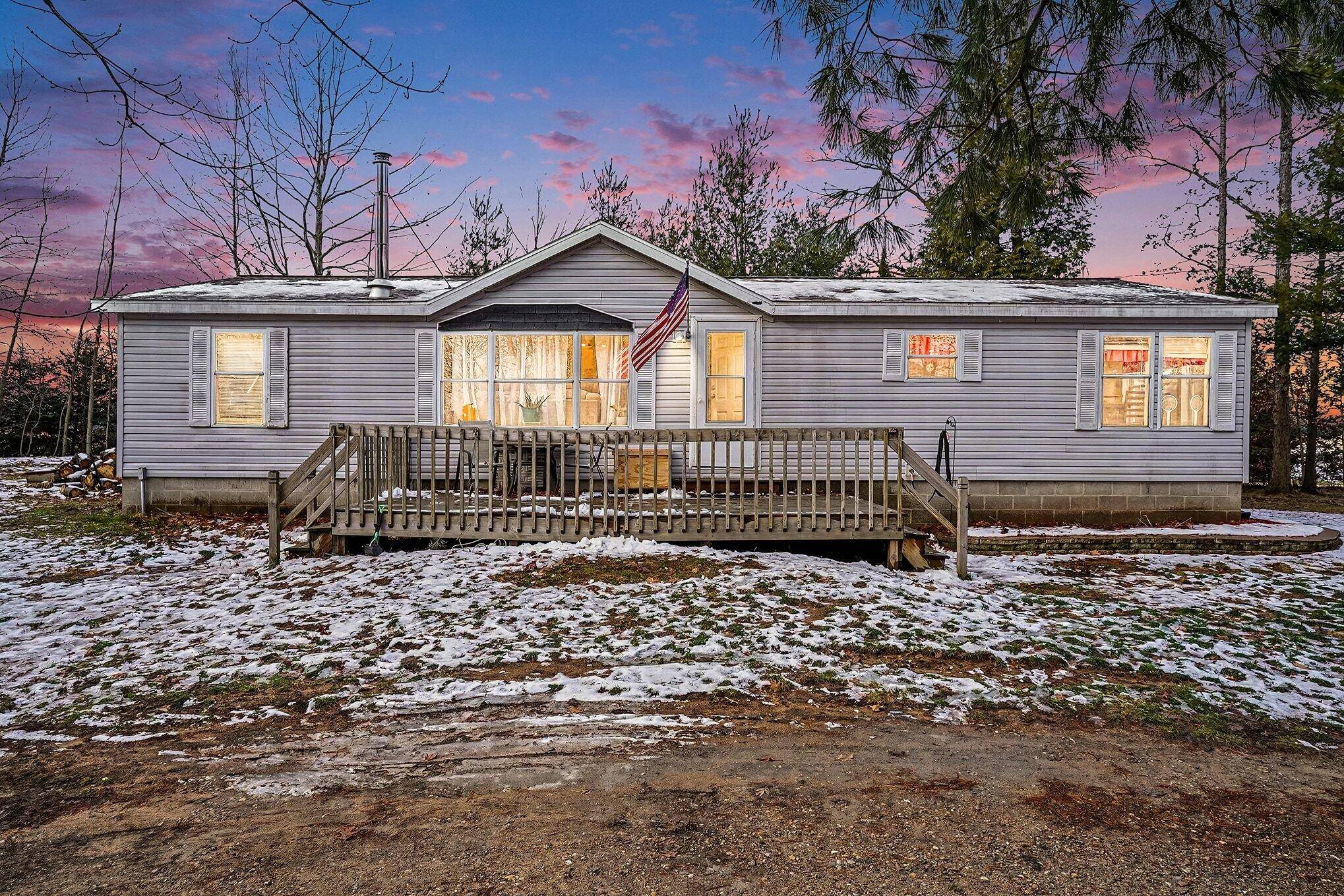 West Olive, MI 49460,11262 Pierce ST