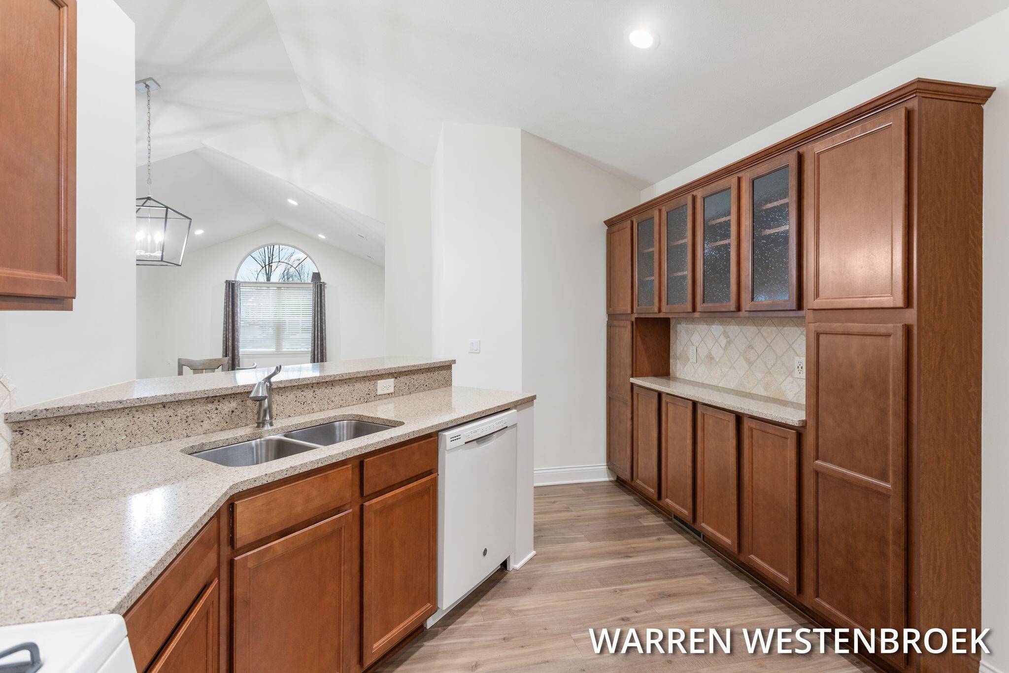 Holland, MI 49423,1213 Riverview DR