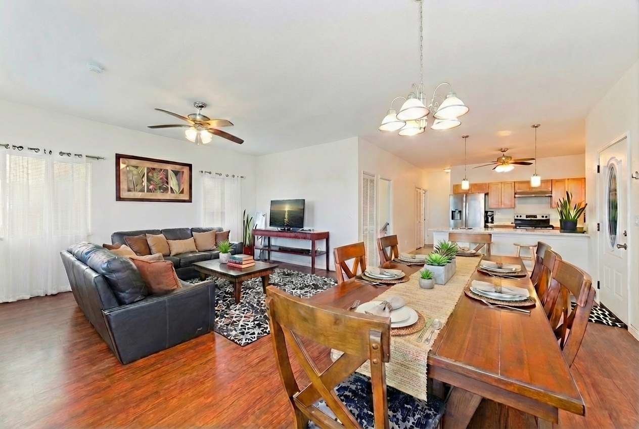 Honokaa, HI 96727,45-503 KAHILI ST