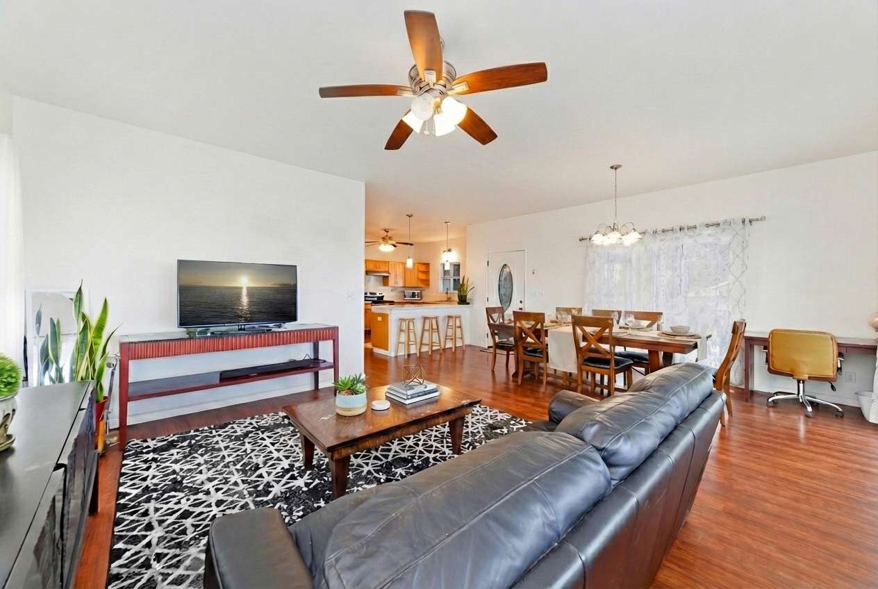 Honokaa, HI 96727,45-503 KAHILI ST