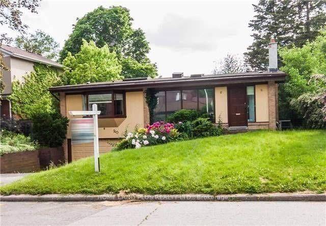 Toronto C13, ON M3B 2H1,20 Larkfield DR