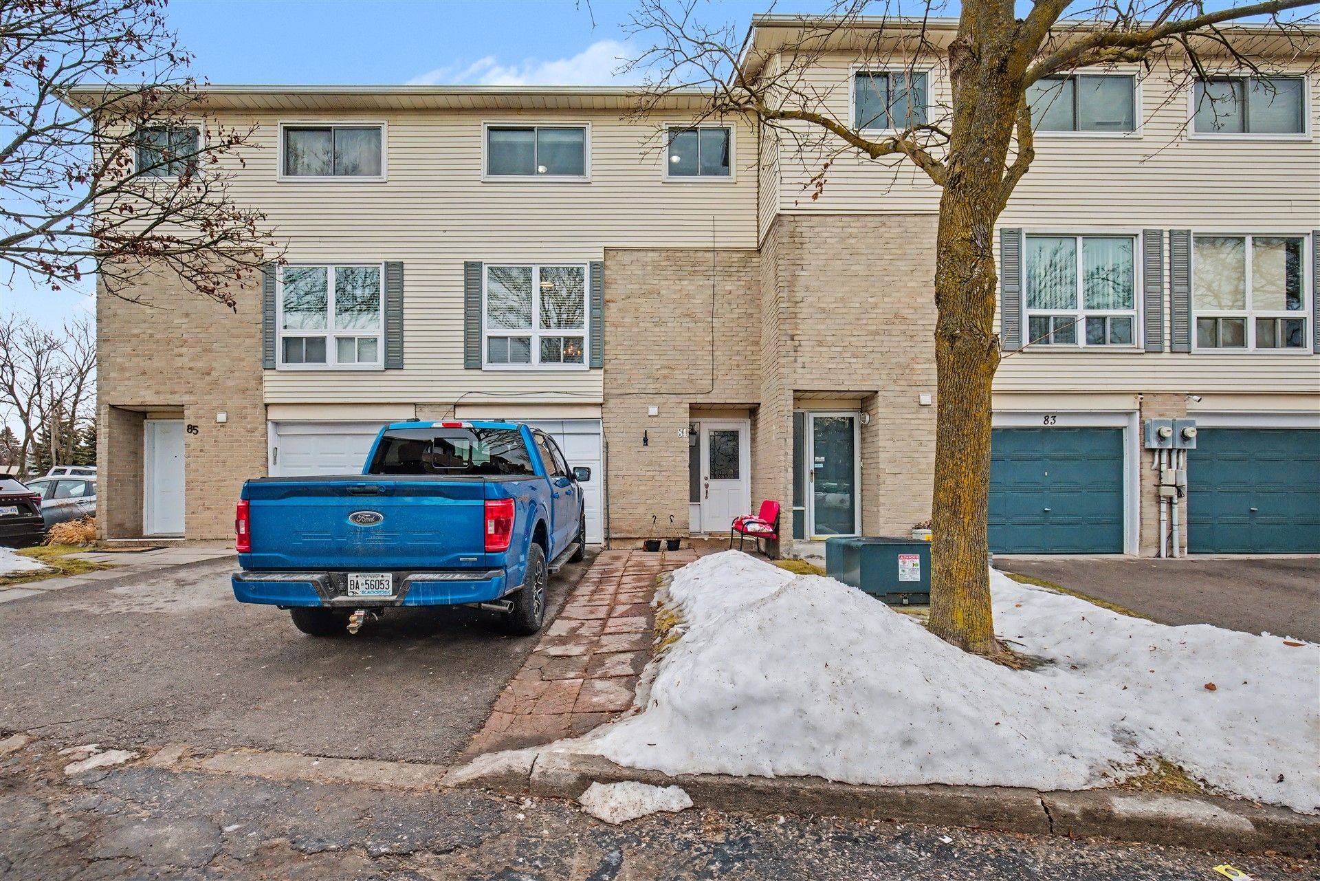 Oshawa, ON L1G 7T3,1133 Ritson RD