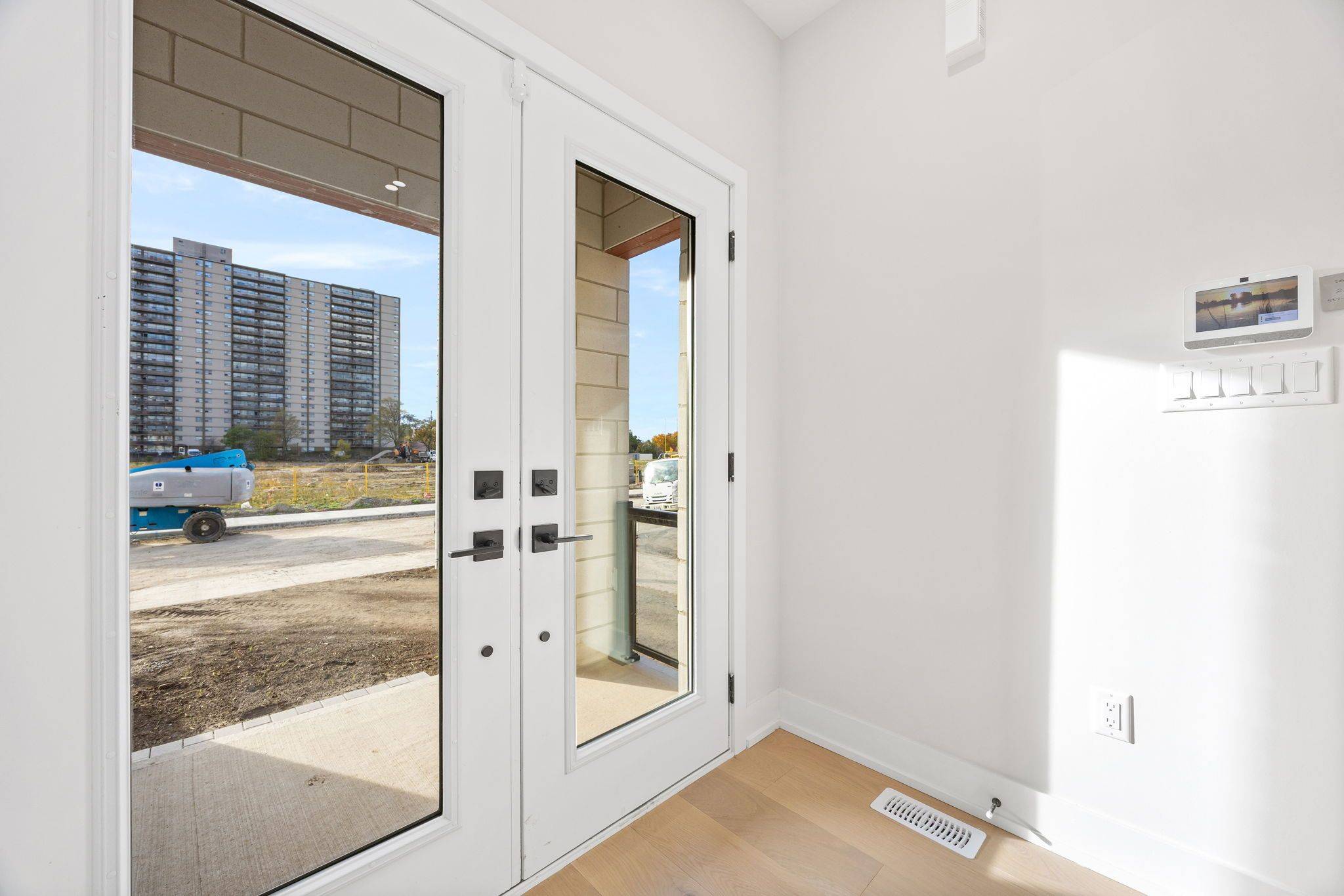 Toronto E09, ON M1P 0G9,150 Danielle Moore CIR