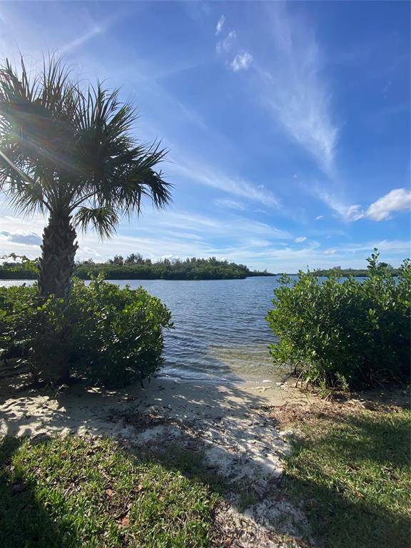 Vero Beach, FL 32963,1036 Orchid Oak Dr