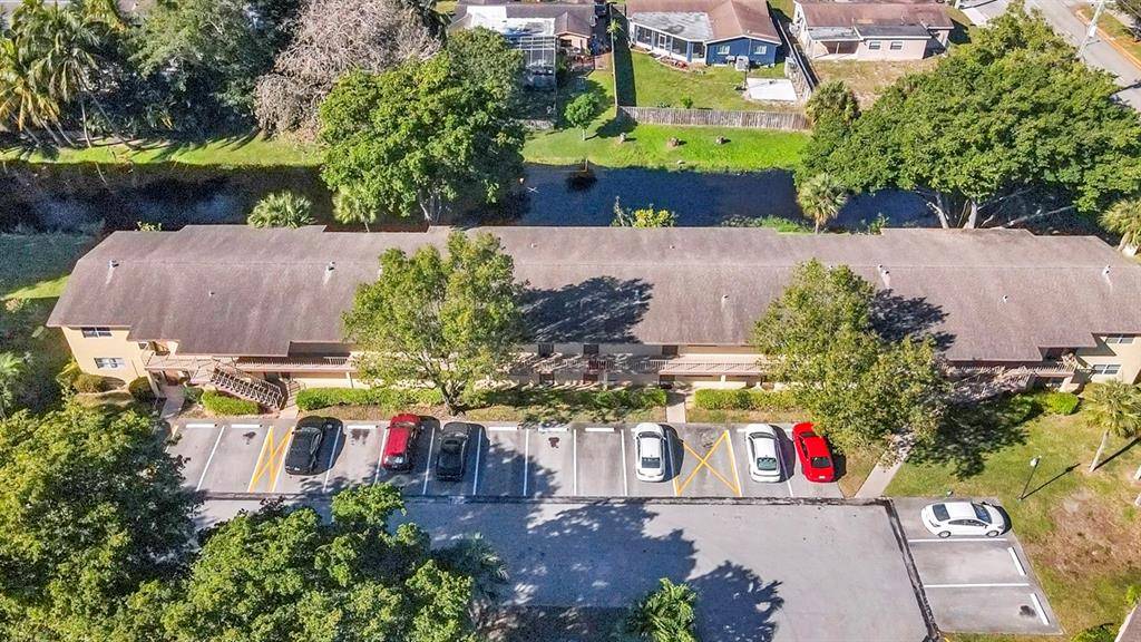 Margate, FL 33063,461 NW 76th Ave #106