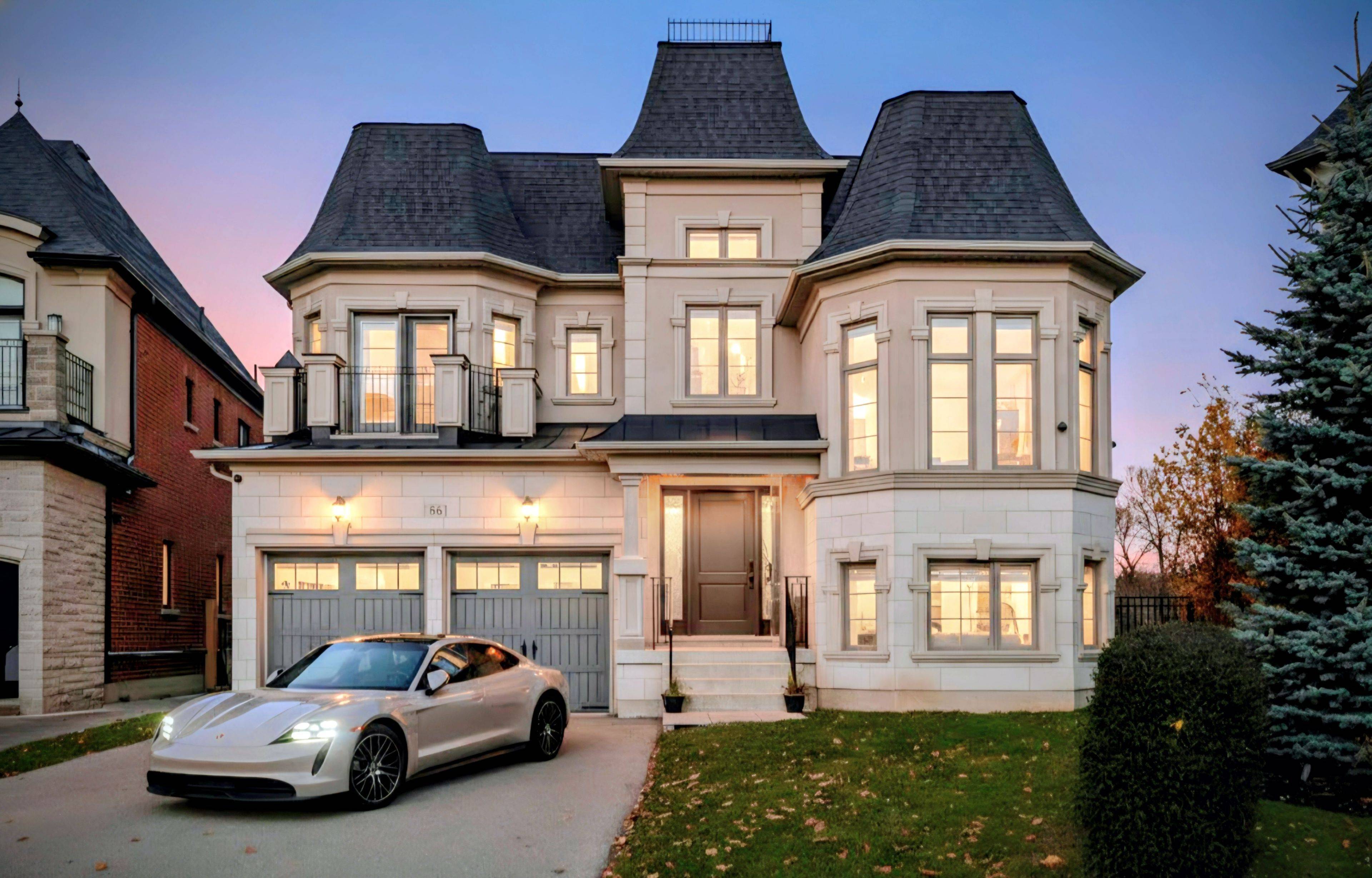 King, ON L7B 0N5,56 Ria CT