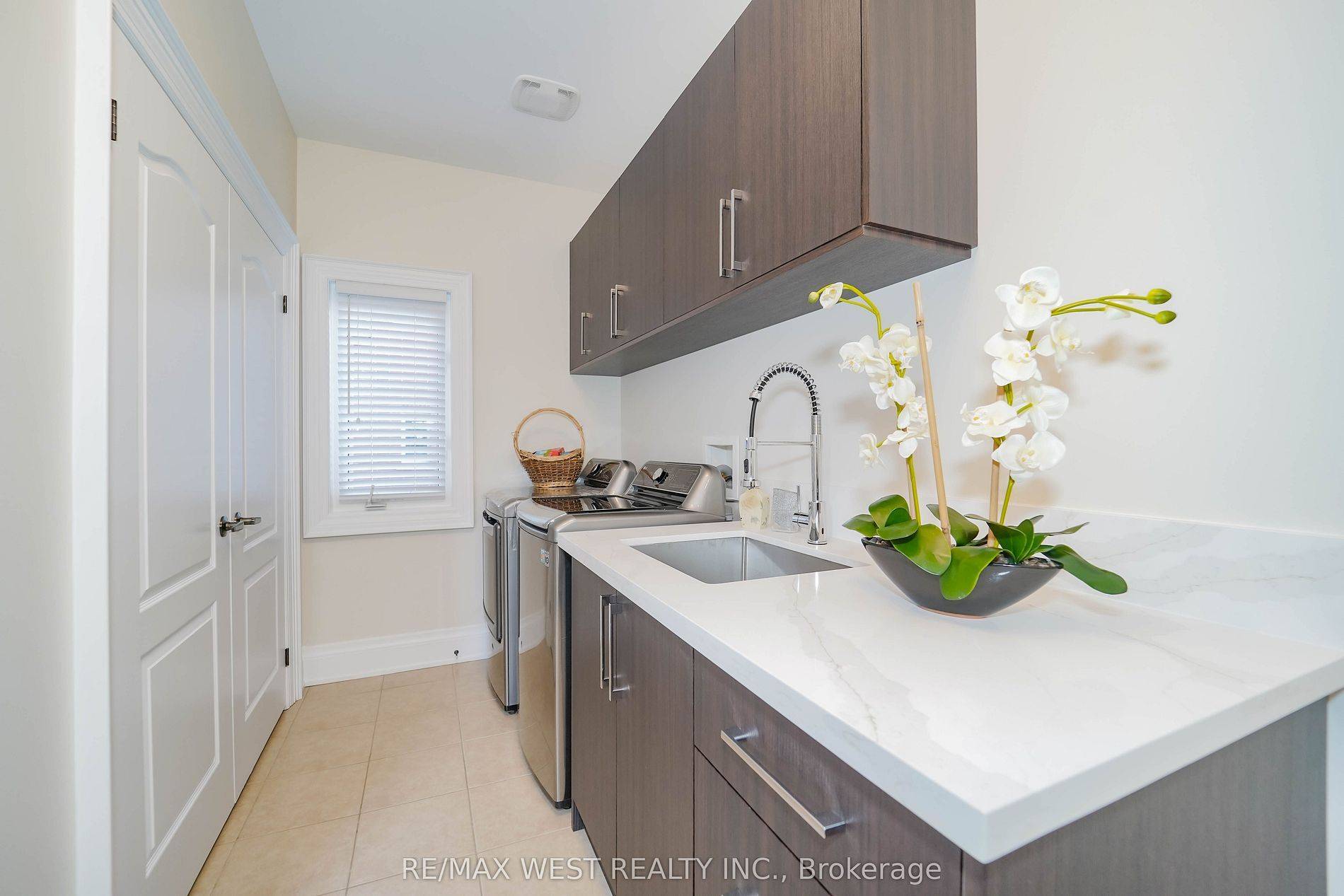 Uxbridge, ON L9P 0B8,18 Wyndance Way N/A