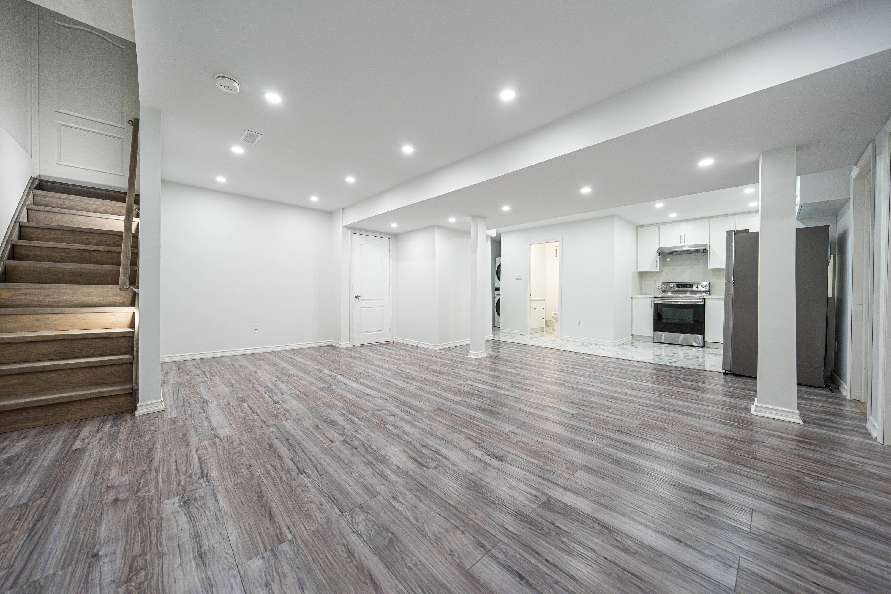 East Gwillimbury, ON L9N 0T4,79 Holland Vista ST #Basement