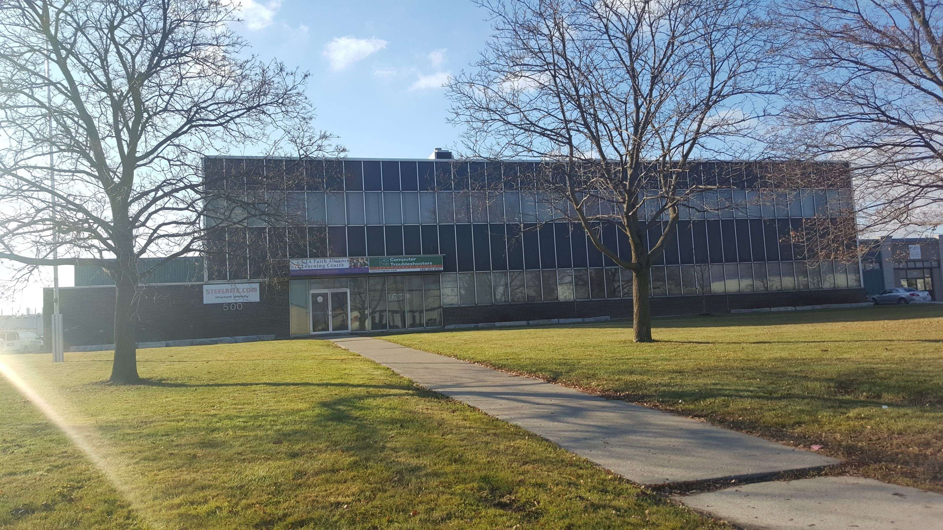 Richmond Hill, ON L4C 4Y9,500 Edward AVE #Office