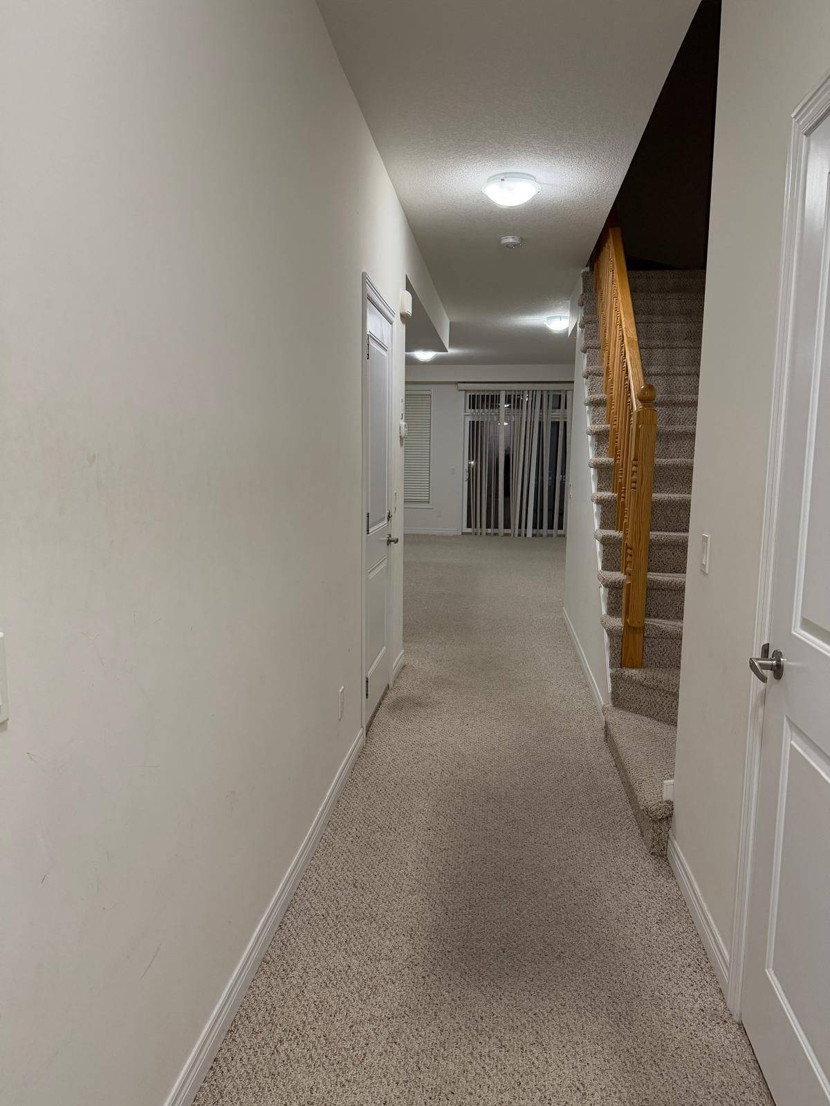 Brantford, ON N3T 0R6,77 Diana AVE #4