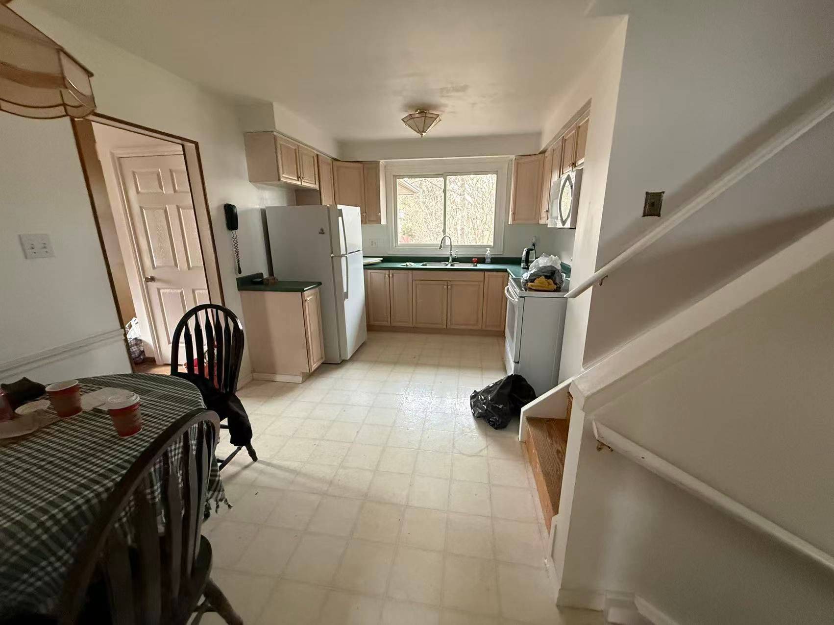 Markham, ON L3R 2J6,31 Fred Varley Dr (Upper) N/A