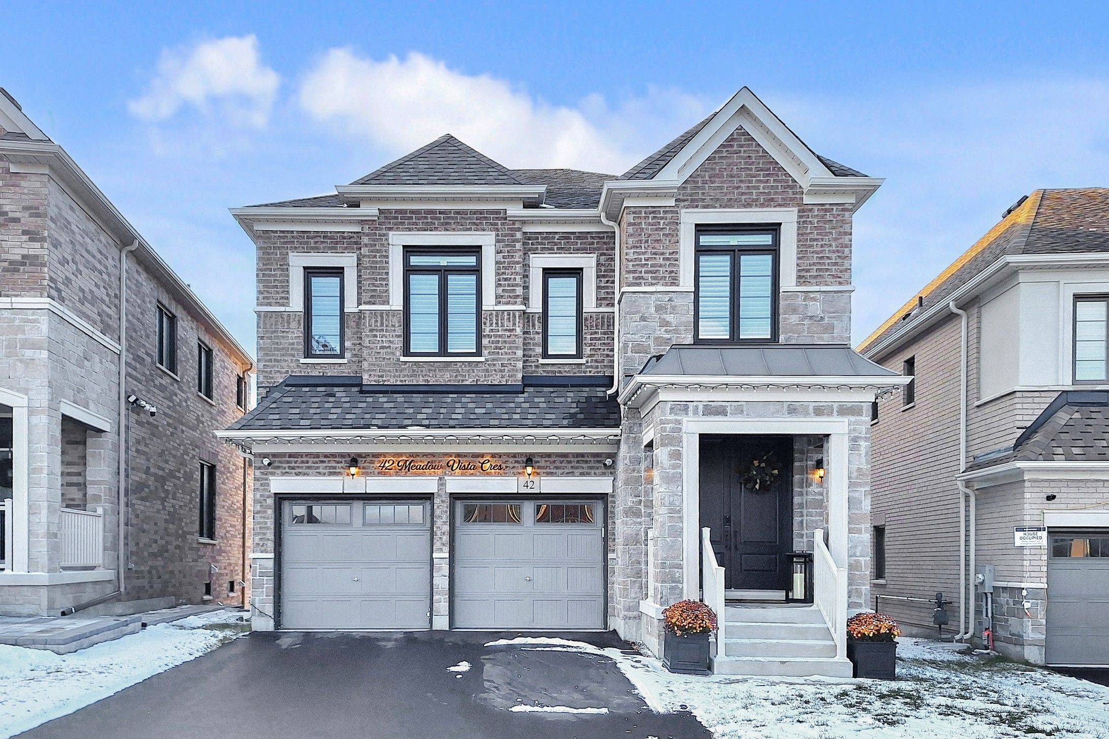 East Gwillimbury, ON L9N 0T4,42 Meadow Vista CRES