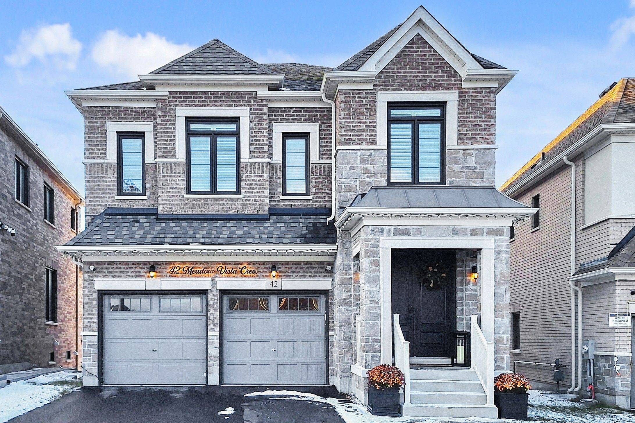 East Gwillimbury, ON L9N 0T4,42 Meadow Vista CRES
