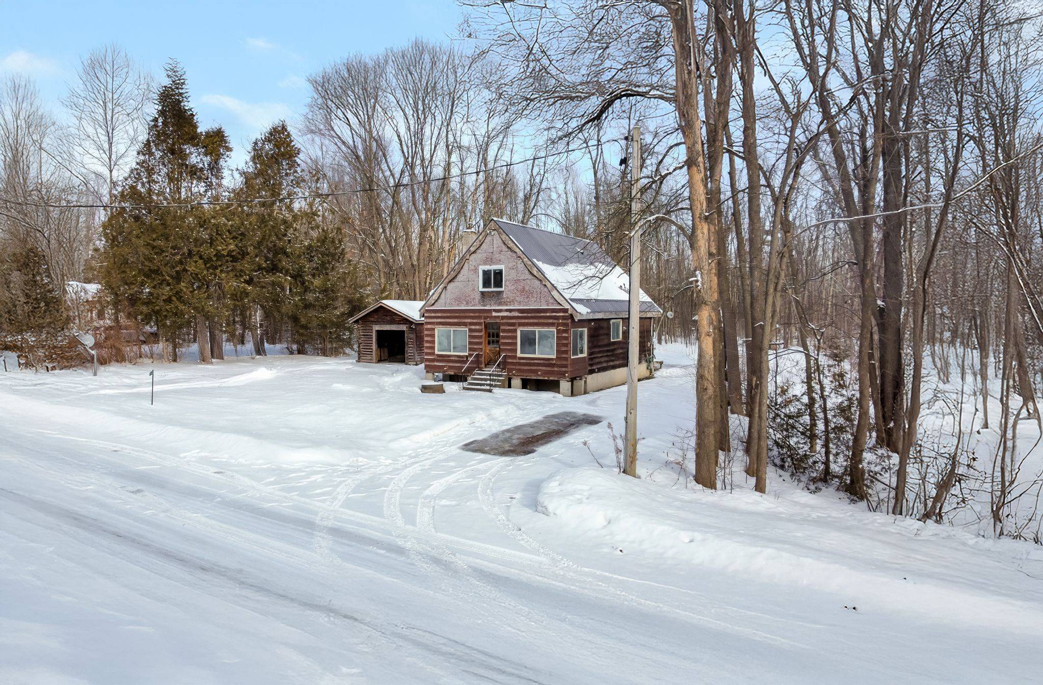 Ramara, ON L0K 1B0,3543 Peter ST