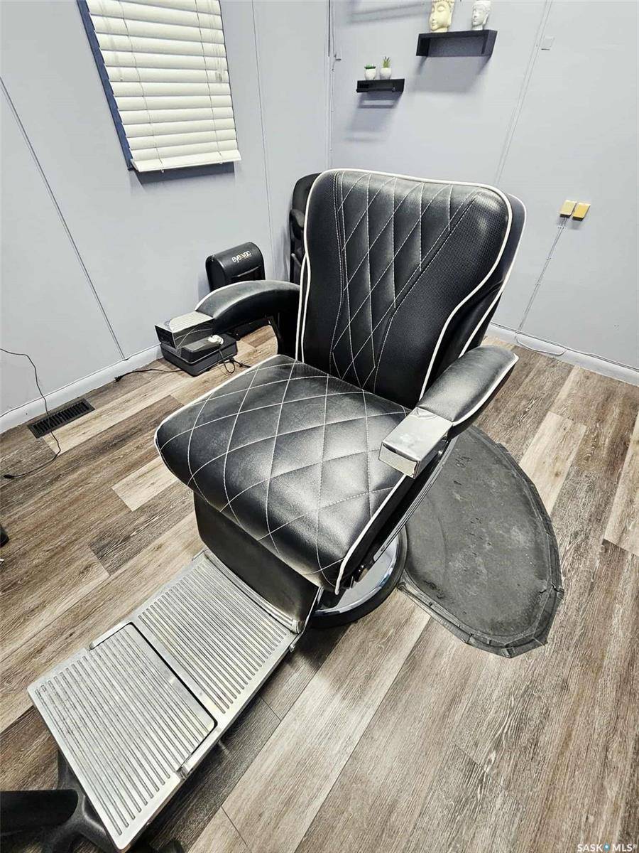 Esterhazy, SK S0A 0X0,507 Main STREET #5