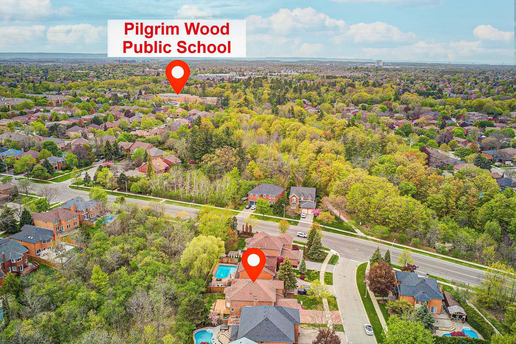 Oakville, ON L6M 2L6,1126 Berkshire CT