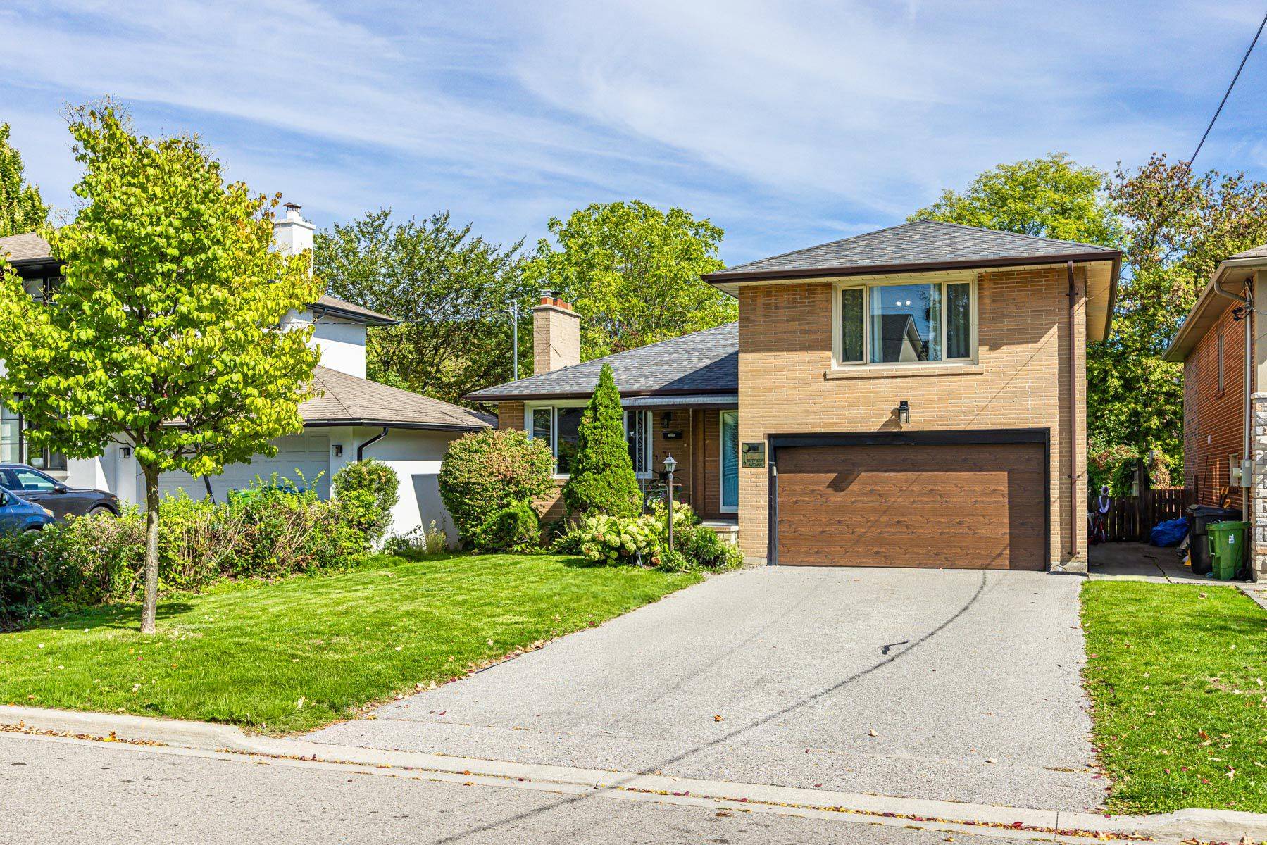 Toronto W08, ON M9B 4E6,109 Botfield AVE