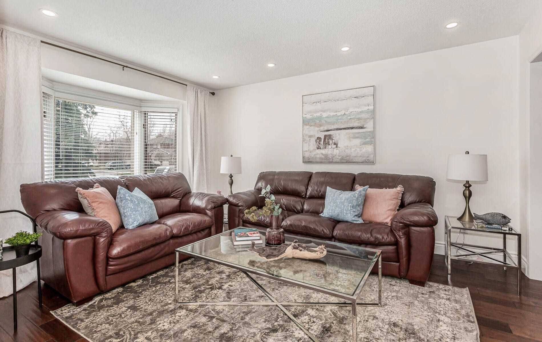 Oakville, ON L6L 6G5,93 Waldie RD