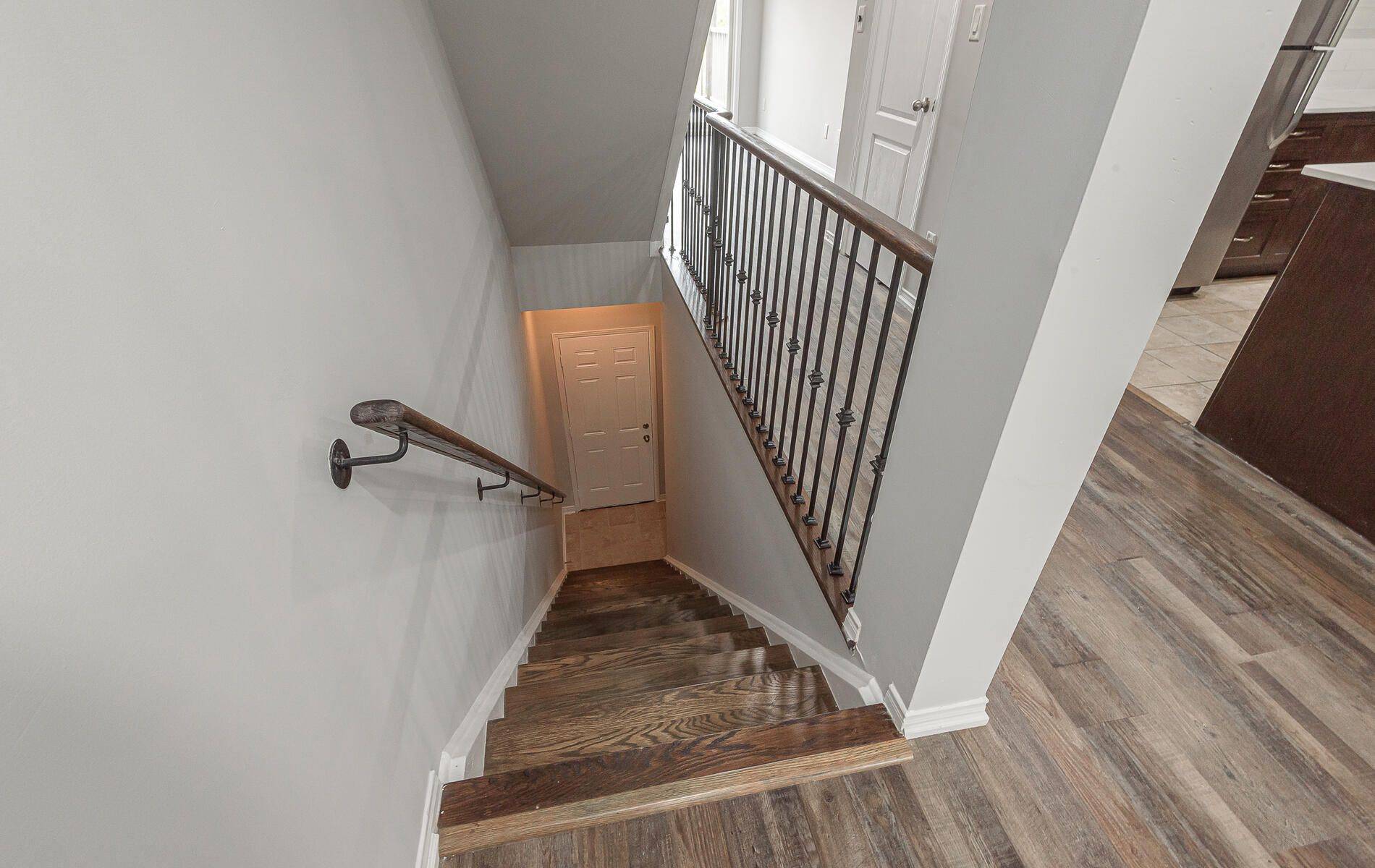 Mississauga, ON L5M 0T2,3088 Thomas ST #8