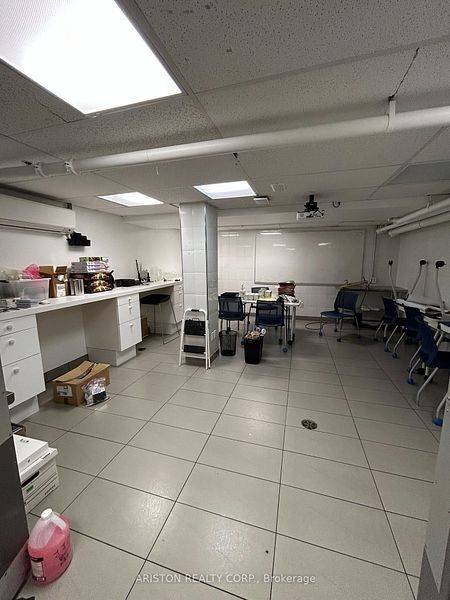 Toronto W01, ON M6S 1R6,2489 Bloor ST W #Main Floor & Second Floor