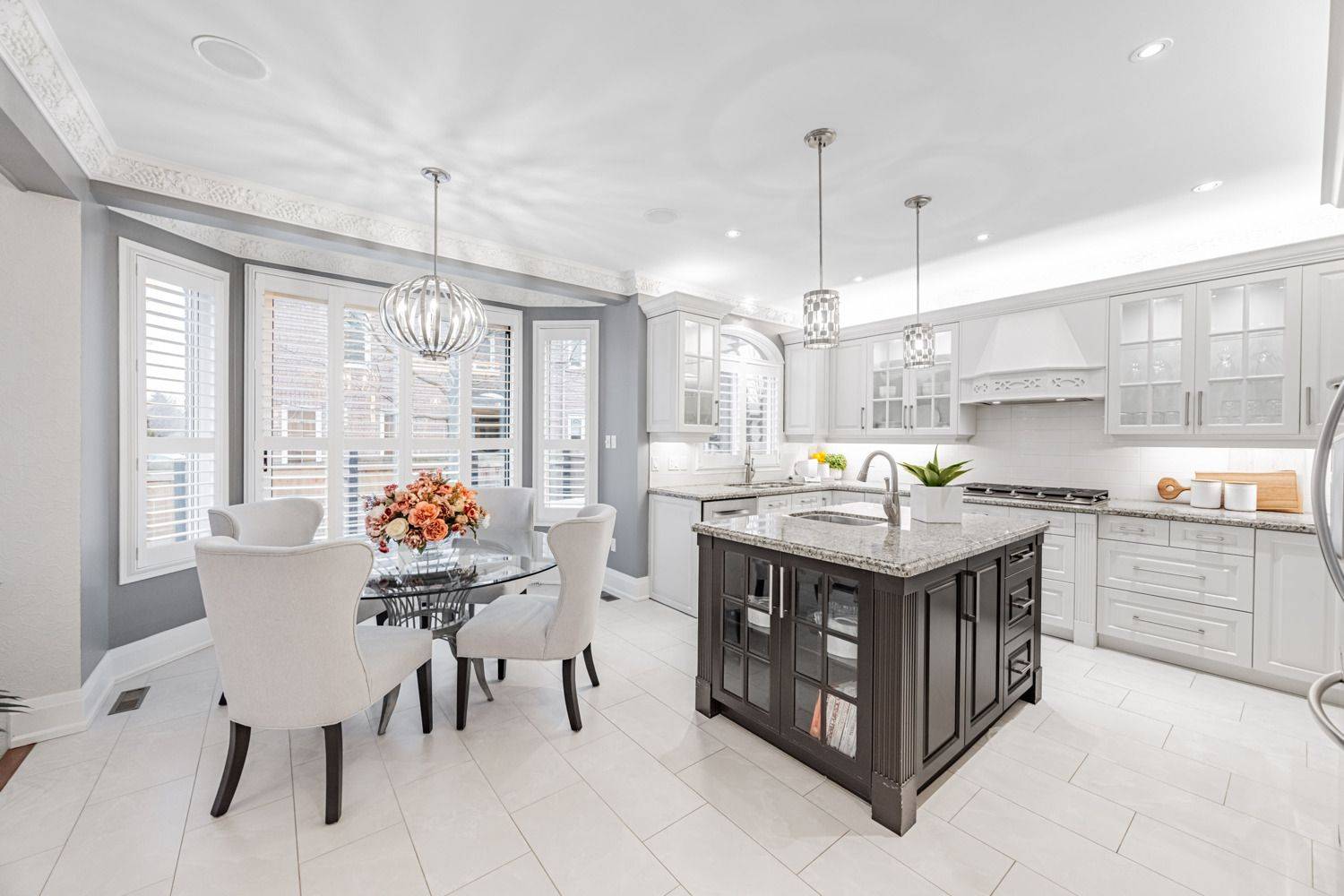 Mississauga, ON L5N 7W1,6358 Lisgar DR