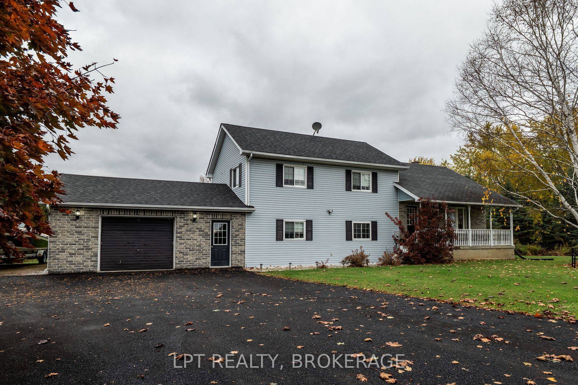 Frontenac, ON K0H 1H0,2202 Sands RD